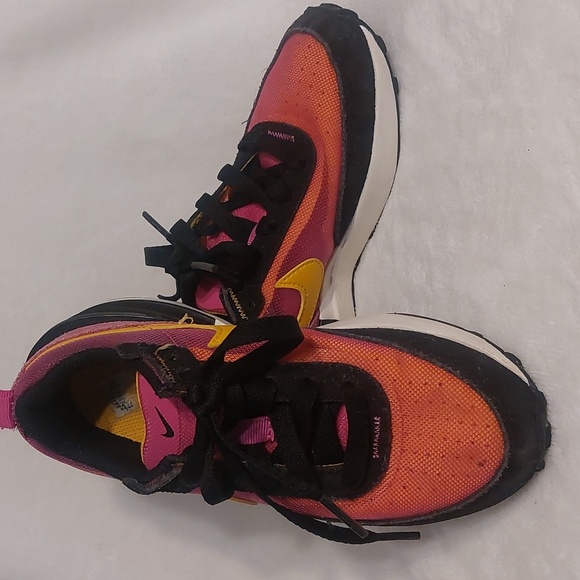 Nike Other - Child's size 12 Nike Waffle One Fushsia University Gold